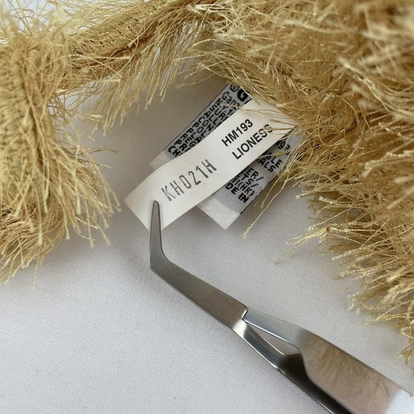 Ganz Webkins Lioness 9” Plush Yellow Lion Eyelash Fur Stuffed Animal Toy No Code - Picture 6 of 8